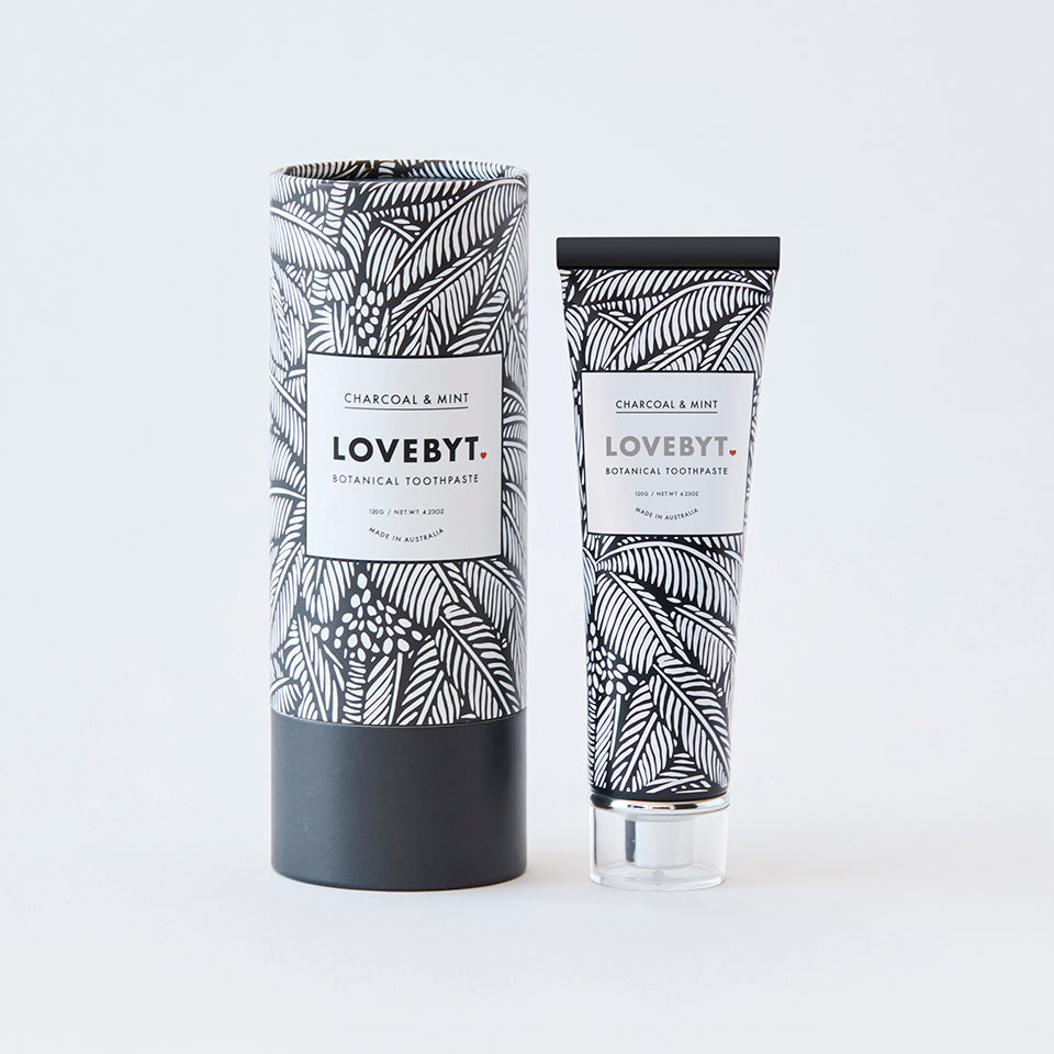【限定PKG LOVEBYT】<br>ナチュラル 歯磨き粉 <br> チャコール&ミント